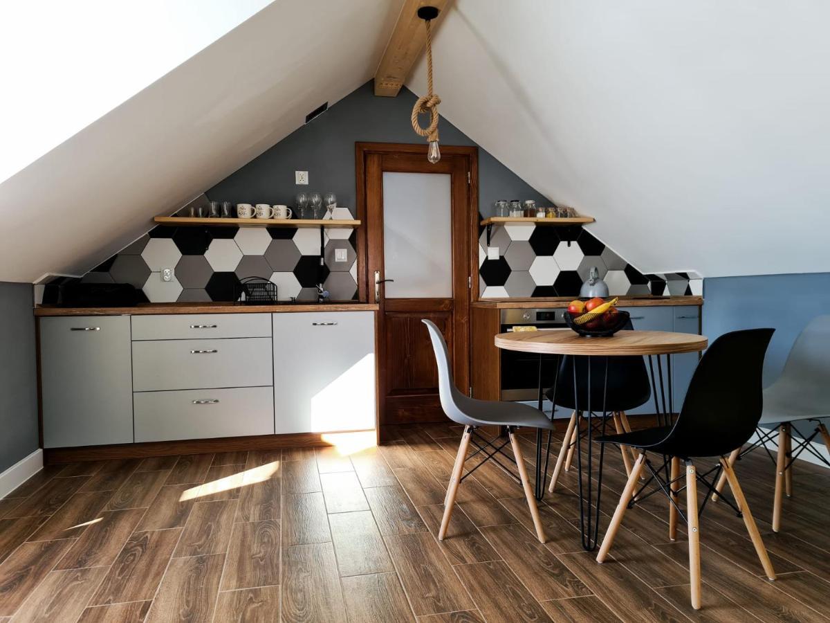 Apartament W Jalowcach Gronkow エクステリア 写真
